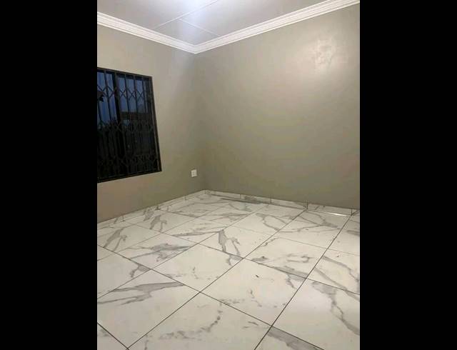 3 BEDROOM HOUSE FOR SALE IN VANDERBIJLPARK CE 3